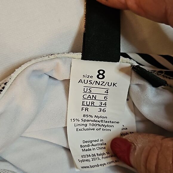Bond-eye Australia Black & white striped 2 piece Tankini size 4 - Picture 9 of 12